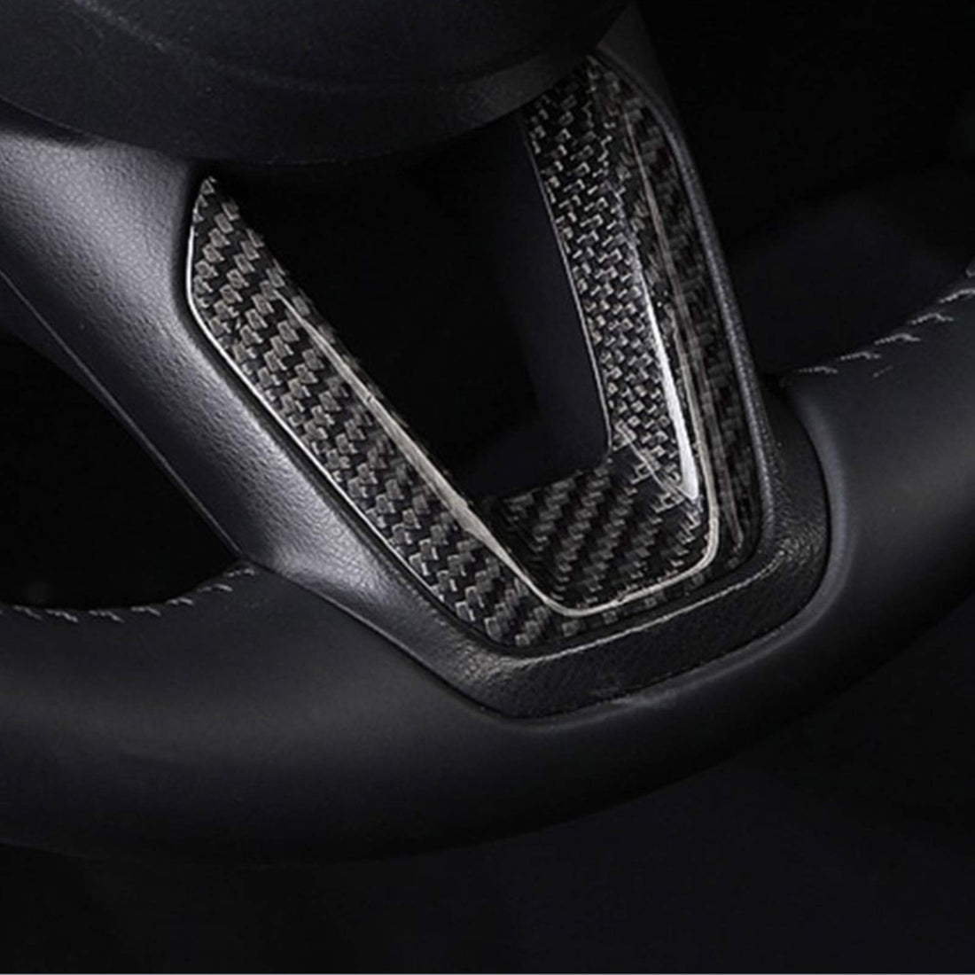 Tespart - Steering wheel V-cover for Model 3 Highland